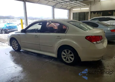 2012 Subaru Legacy 2.5I Premium из США, поврежденный, VIN 4S3BMCG67C3027482